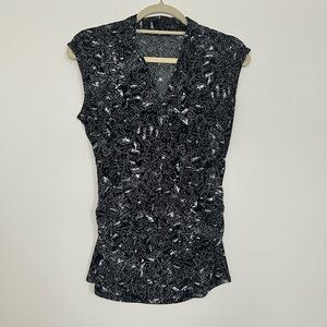 WHBM Sleeveless V Neck Top